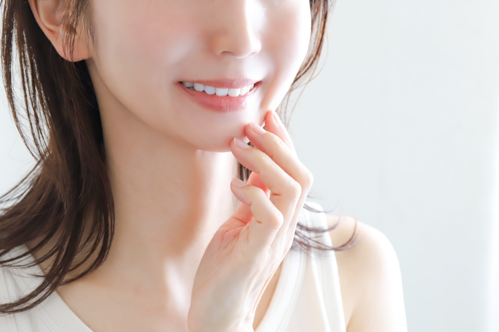 歯並びの美しい女性の画像